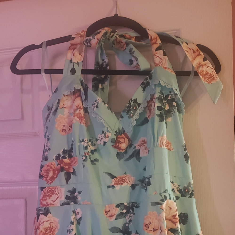 Blue floral halter top dress - Picture 2 of 4